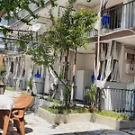 Batu Motel